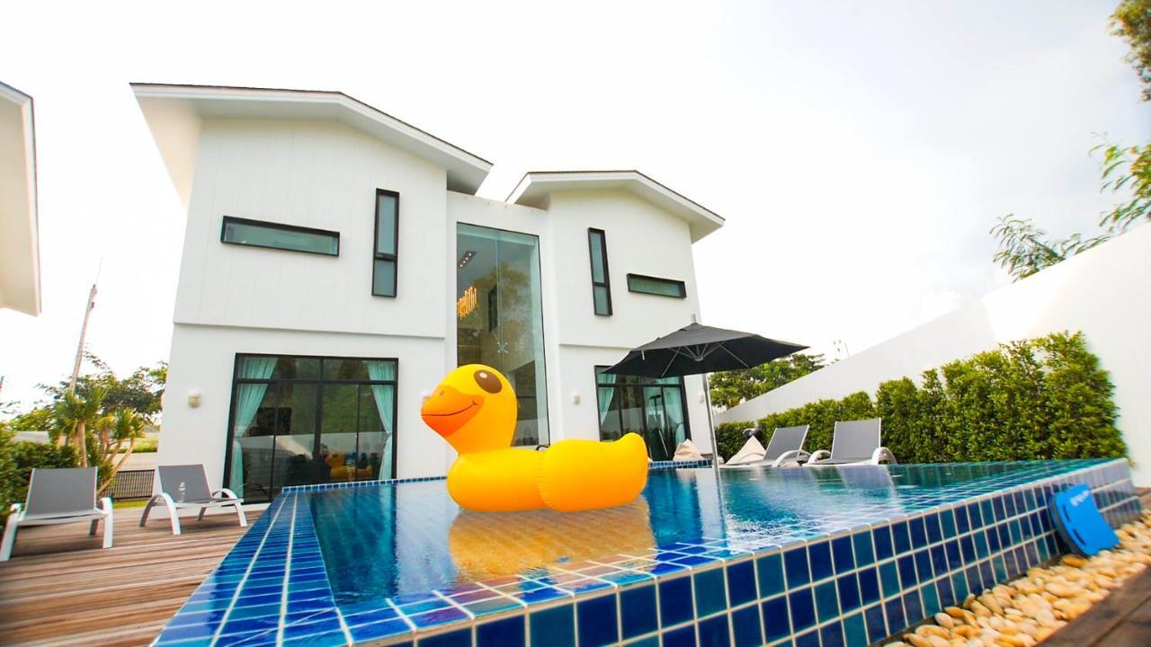 Happy Family Villa プーケット エクステリア 写真